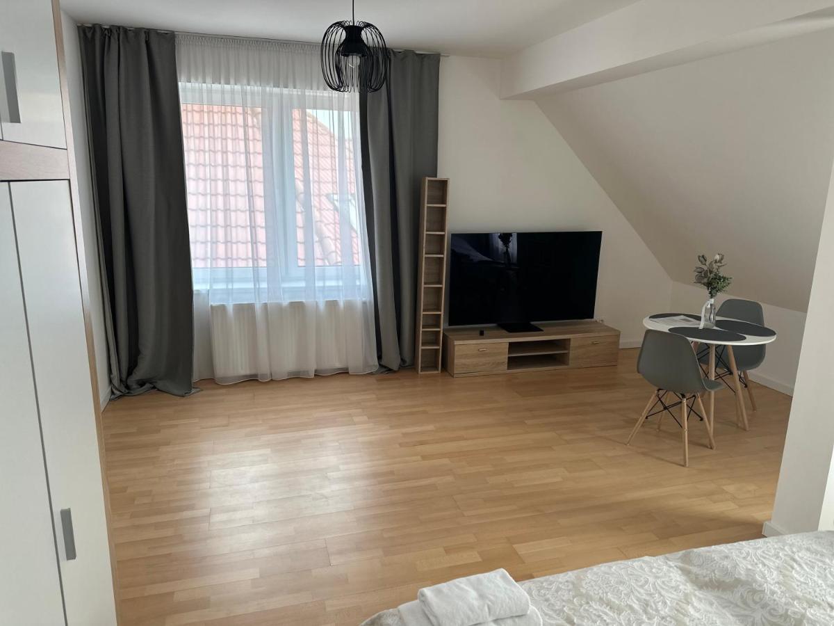 Rezidence Kbely - Free Parking Apartment Prague Exterior photo